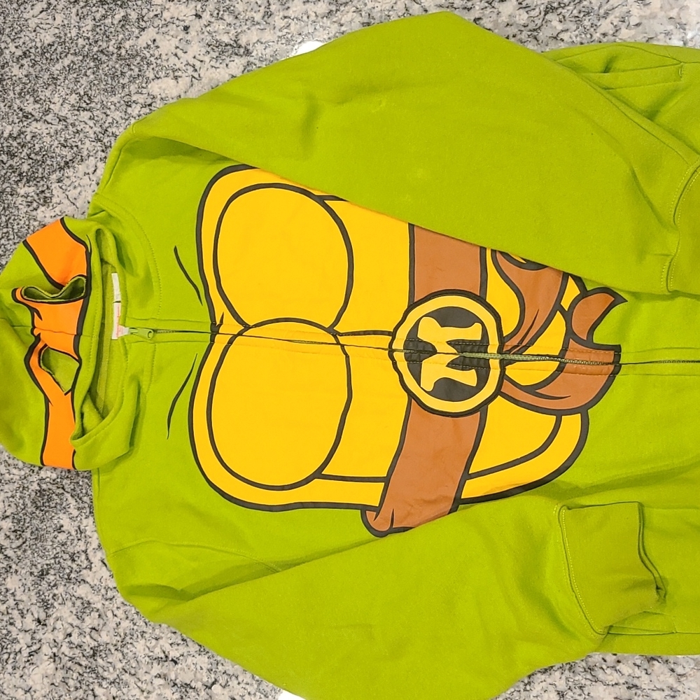 Mens size medium TMNT sweatshirt